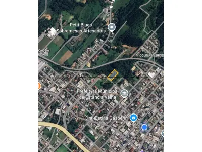 LOTE 001 - Terreno com área de 1.927,80 m², sem construções, situado na Rua Felipe Camarão, S/N, B.Centro - Estância Velha - RS. Registrado sob matrícula nº 24.651