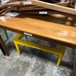 LOTE 089 - Mesa