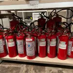 LOTE 049 - Extintores