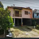 LOTE 002 - UM TERRENO COM A ÁREA DE 250,80 M2, E UM PRÉDIO RESIDDENCIAL DE ALVENARIA, COM A ÁREA DE 54,60M2, NA RUA DOS ALPES, Nº 232, EM ESTÂNCIA VELHA/RS
