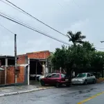 LOTE 006 - UM TERRENO SITUADO NA VILA  MENTZ, CONSTITUÍDO DO LOTE Nº 46 DA QUADRA M, COM A ÁREA DE 324,00M2,  COM UM PRÉDIO DE CONSTRUÇÃO MISTA DE 104,28M2, LOCALIZADO NA RUA UNIÃO SUL AFRICANA, Nº 328