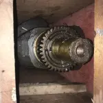 LOTE 086 - VIRABREGUIM, PEÇA 5-117-373 MOTOR DETROIT E PEÇA 130186 CUMMINS