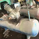 LOTE 053 - COMPRESSOR 30 PÉS