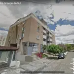 LOTE 004 - Apartamento nº 202, do Edifício Bel Poente, localizado no 2º andar ou 4º pavimento, com área real privativa de 109,93 m²,  situado na Rua Machado de Assis, nº 415, Bairro Centro, Estância Velha/RS. Registrado sob matrícula 22558