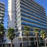 LOTE 001 - A Sala Comercial nº 910 da Torre 02, composta por espaço de trabalho e banheiro, com área real privativa de 29,32 m², registrada sob matrícula 90336. E a Vaga de Garagem 158, localizada no segundo andar ou terceiro pavimento, com área real privativa de 12,50m², registrada sob matrícula 90523. Situadas no Condominio Unique Business Center, na Avenida Centenário, nº 585, Passo das Pedras, Gravataí/RS