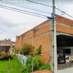 LOTE 003 - Um terreno com um prédio comercial em alvenaria(armazém) padrão simples com 01 pavimento, com área total de 220,65 m², situado na Rua São Domingos, nº 50,  Bairro Liberdade, Novo Hamburgo/RS. Registrado sob matrícula nº 39.204