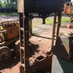 LOTE 038 - PRENSA HIDRÁULICA