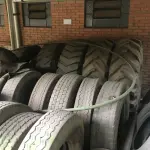 LOTE 075 - PNEUS ( 28 UNIDADES )