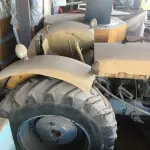 LOTE 001 - TRATOR AGRICOLA CBT 1105 (Ref: STA 01)