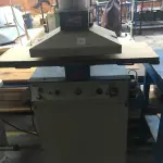LOTE 113 - Máquina de prensar