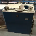 LOTE 087 - Máquina de prensar