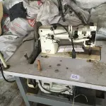 LOTE 116 - Máquina de costura