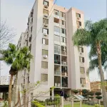 LOTE 006 - O Box nº 23 do Edifício Vale Dourado, localizado na frente do andar térreo ou primeiro pavimento(pilotis), com área real privativa de 19,75 m², situado na Rua José de Alencar, nº 195, Bairro Rio Branco, Novo Hamburgo/RS. Matrícula 73.486