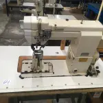 LOTE 118 - Máquina de costura