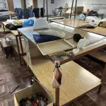 LOTE 038 - Mesas diversas( 22 un )