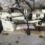 LOTE 116 - Máquina de costura