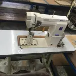 LOTE 120 - Máquina de costura