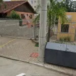 LOTE 002 - Apartamento residencial nº 106, do Bloco I, localizado no pavimento térreo, com área total de 60,9470 m² e área real privativa de 48,2400 m², e o Box nº 51, descoberto com área real privativa de 11,5200 m², do Residencial Argos, situado na Rua Getúlio Borges da Fonseca, nº 250, Bairro Operário, Novo Hamburgo/RS. Matrícula nº 118.015