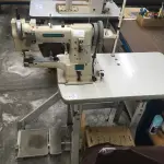 LOTE 119 - Máquina de costura