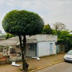 LOTE 001 - Uma casa mista de aproximadamente 48m², com padrão simples de construção e área coberta de 20m², e o respectivo terreno com 314,82 m², situada na Rua João Wendelino Hennemann, nº 579 - Bairro Rondônia - Novo Hamburgo/RS. Registrada sob matrícula nº 56.162
