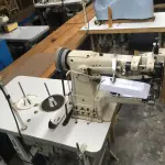 LOTE 119 - Máquina de costura