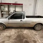 LOTE 002 - Ford Courier 1.6 L Gasolina, Ano/Modelo 2006/2007, Cor Prata, Placa INH5F51